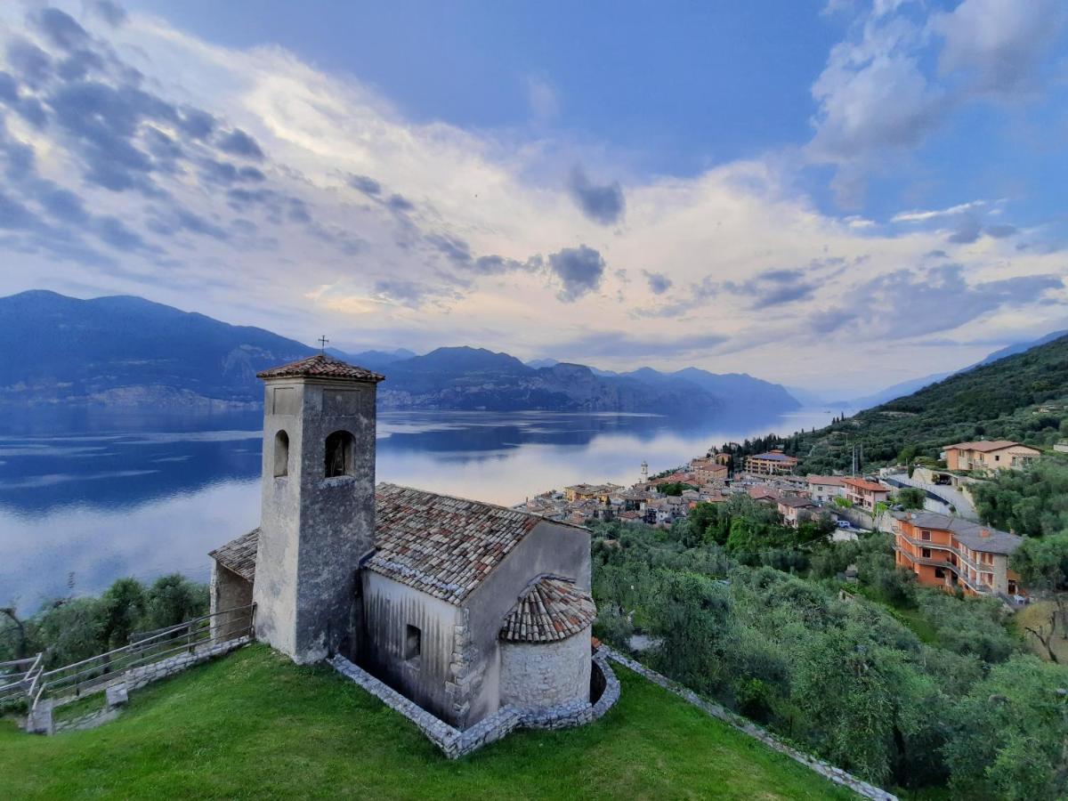 Appartamento Anna Brenzone sul Garda Exteriör bild